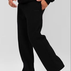 NWT Comfrt Black Signature Straight Leg Sweatpants